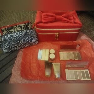 NEW HUGE Estee Lauder Make Up & Body Care Bundle Plus Freebie